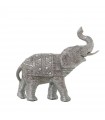 Elefante resinoso de grãos de prata com espelhos