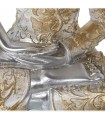 Figura de resina de Buda de prata com túnica dourada